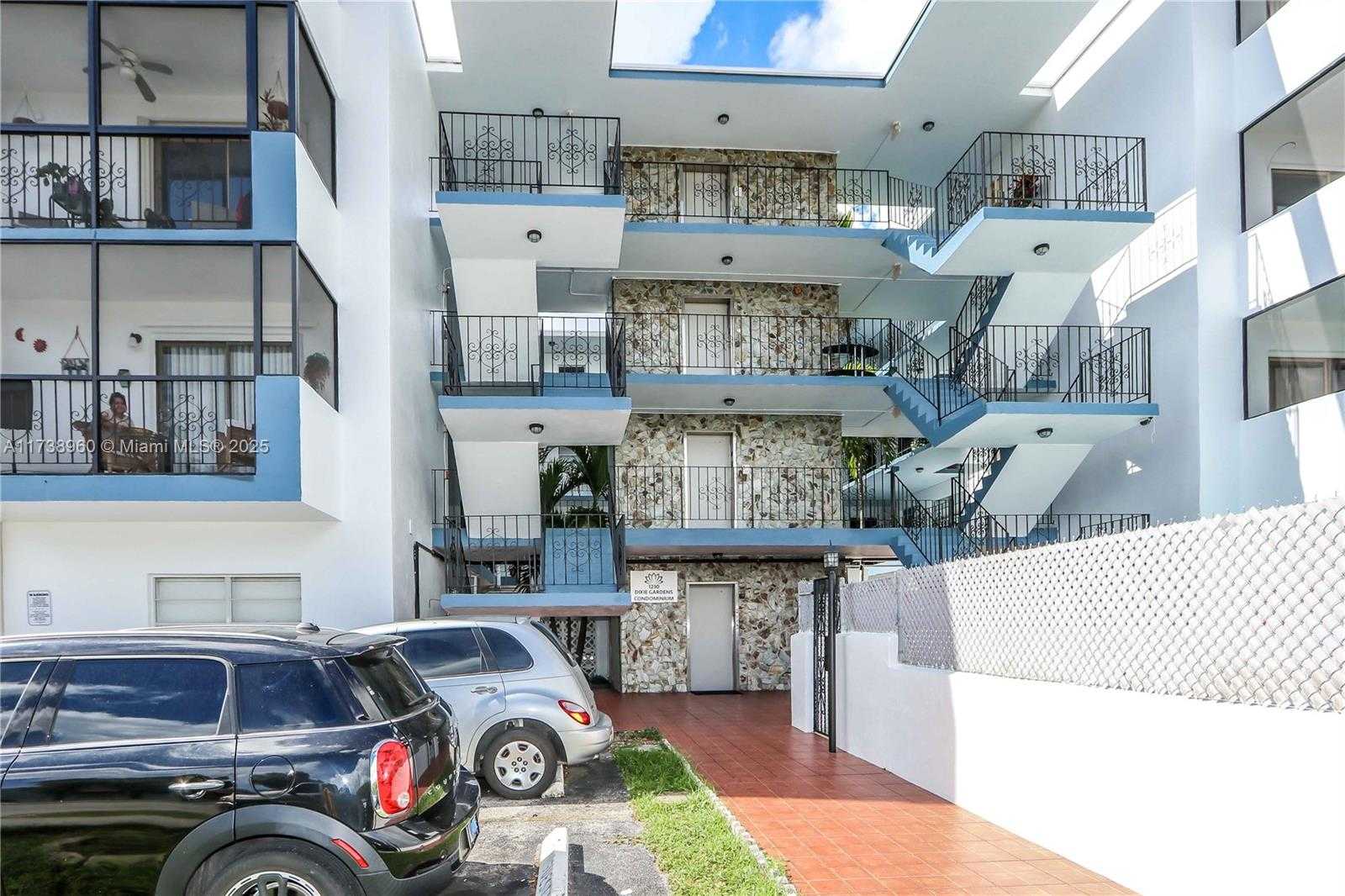 Small Image of 1230 NORTH EAST 139TH ST #411, North Miami Number 6