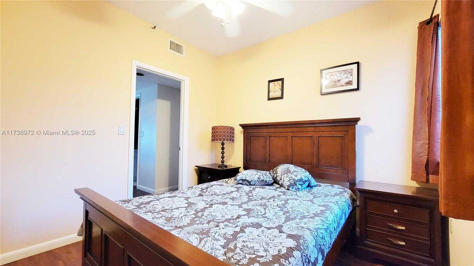 Small Image of 369 POINCIANA DR #1115, Sunny Isles Beach Number 18