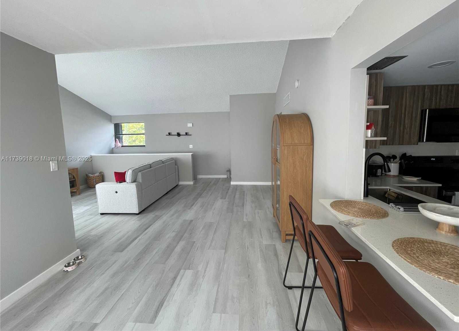Small Image of 10020 NORTH WEST 9TH ST CIR #203, Miami Number 3