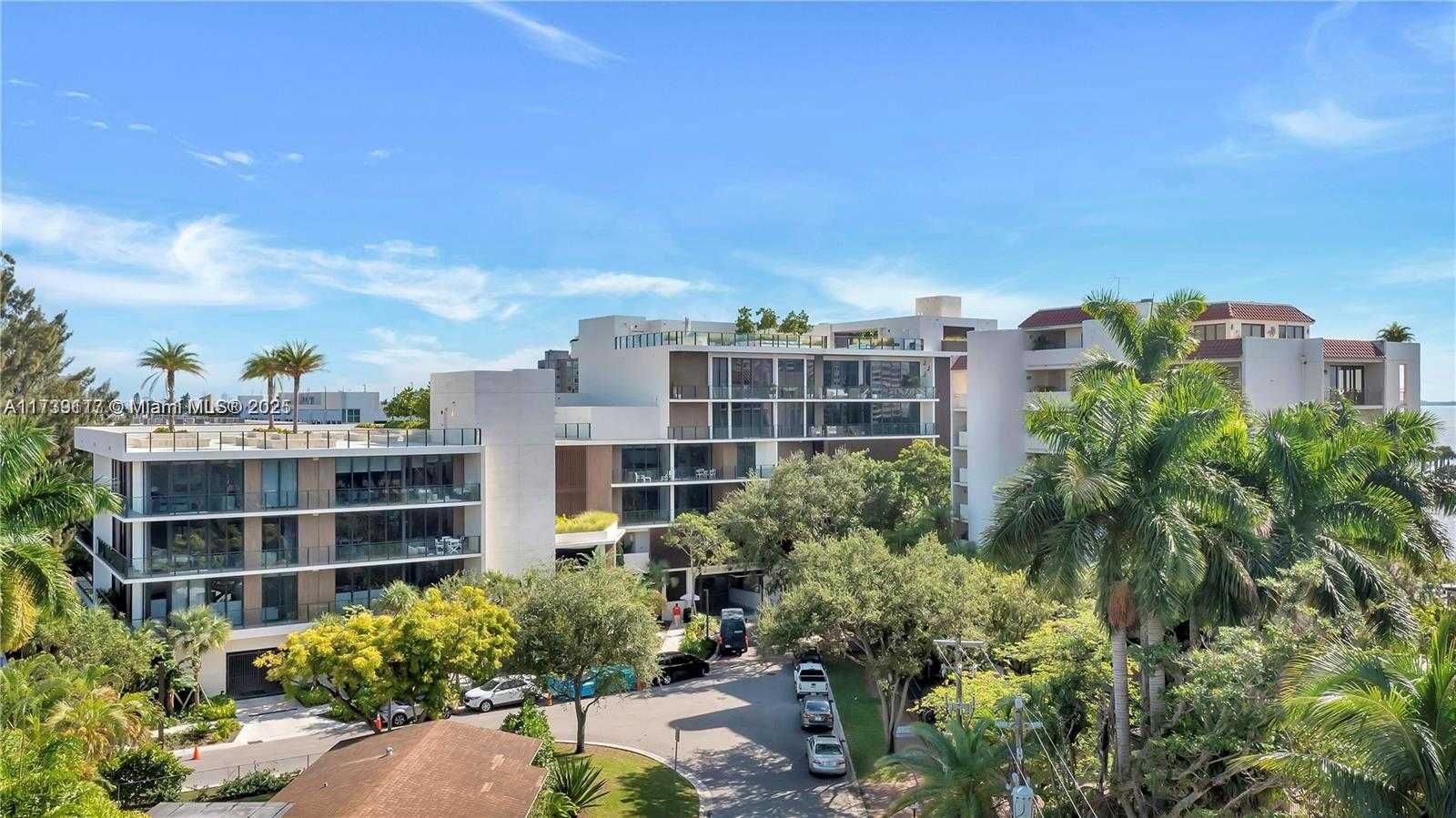 Small Image of 3581 EAST GLENCOE ST #PH605, Coconut Grove Number 28