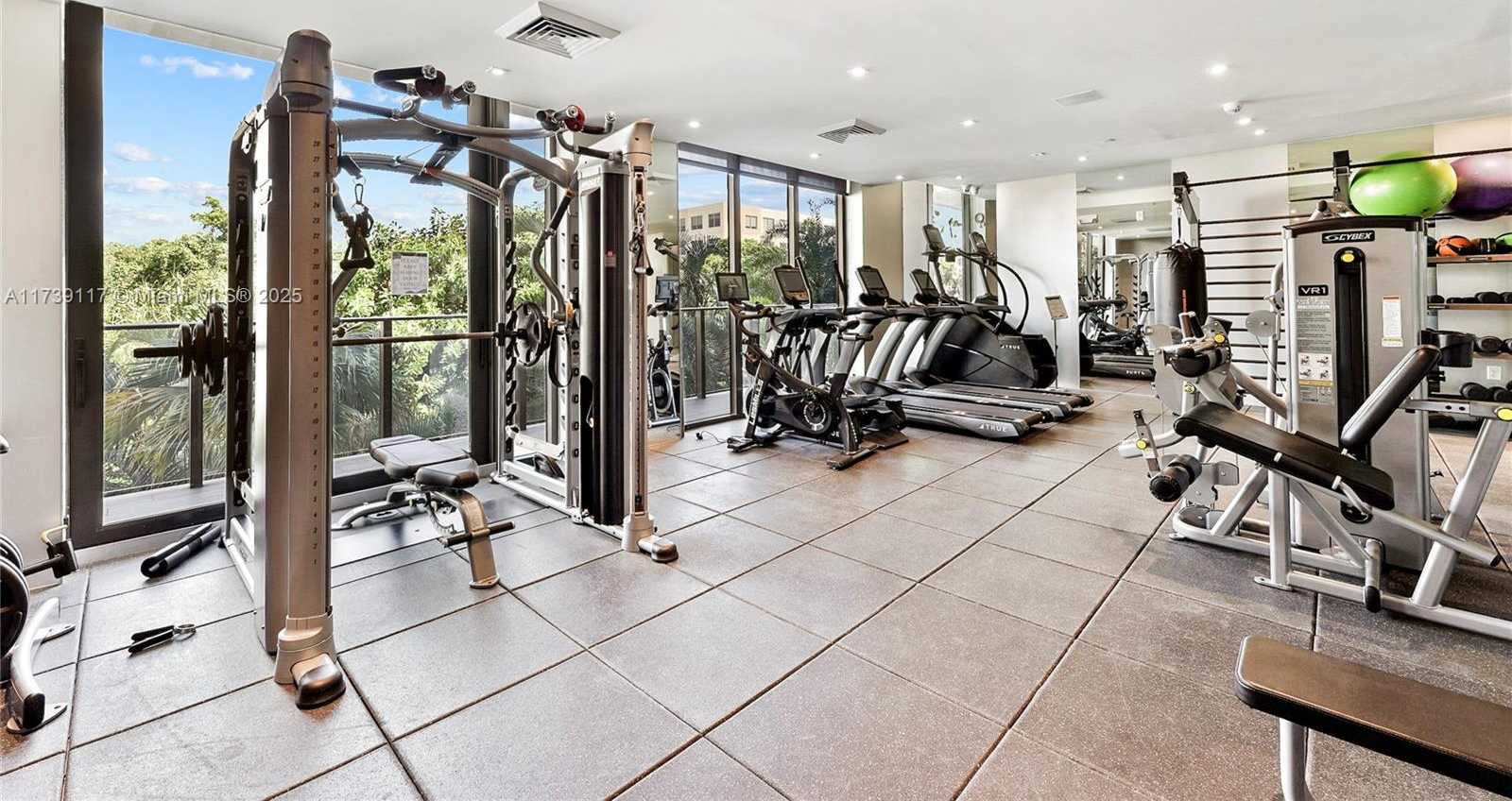 Small Image of 3581 EAST GLENCOE ST #PH605, Coconut Grove Number 31