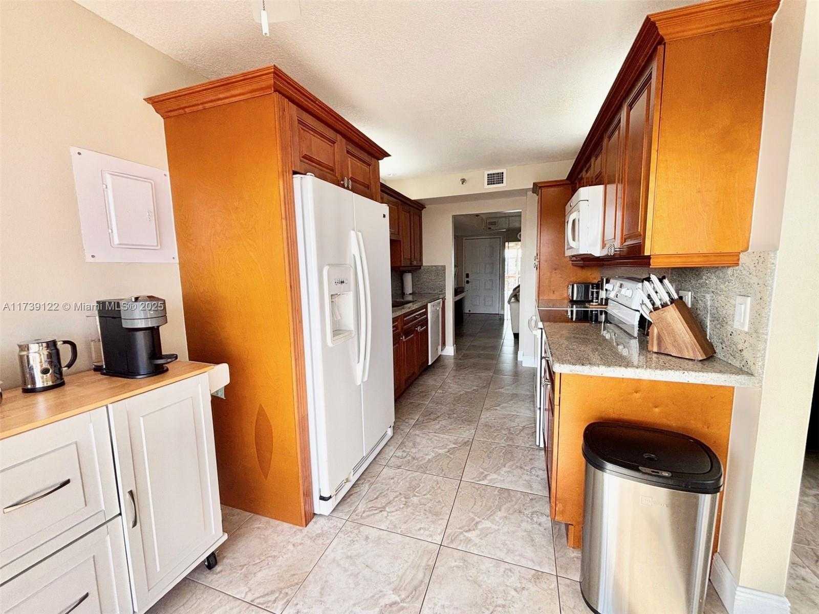Small Image of 1201 SOUTH OCEAN DR #1610S, Hollywood Number 32