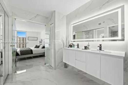 Small Image of 19195 NORTH EAST 36TH CT #2302, Aventura Number 25