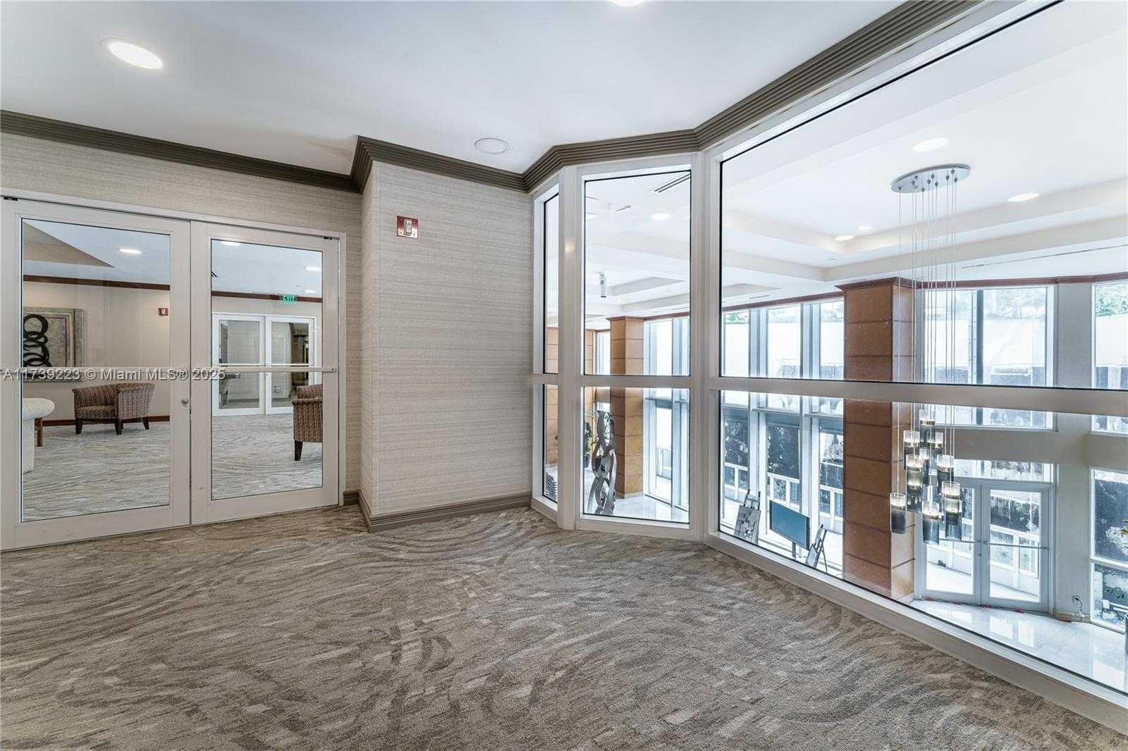Small Image of 21205 YACHT CLUB DRIVE #304, Aventura Number 29