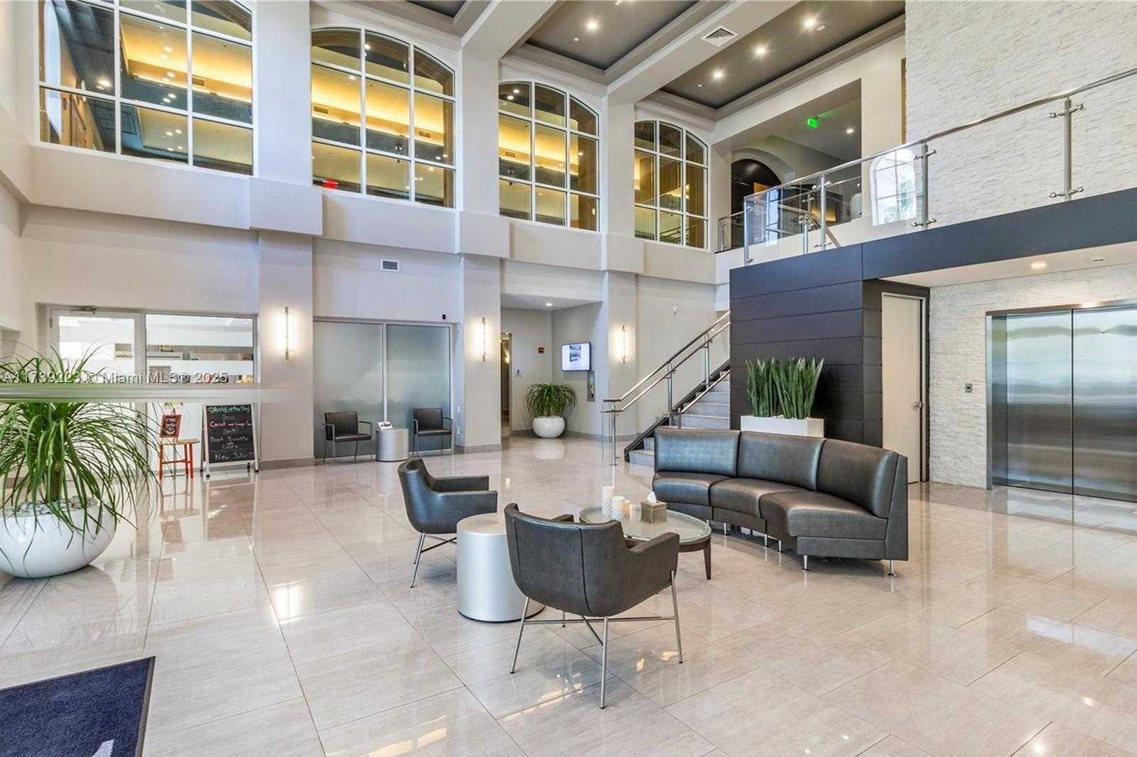 Small Image of 21205 YACHT CLUB DRIVE #304, Aventura Number 31
