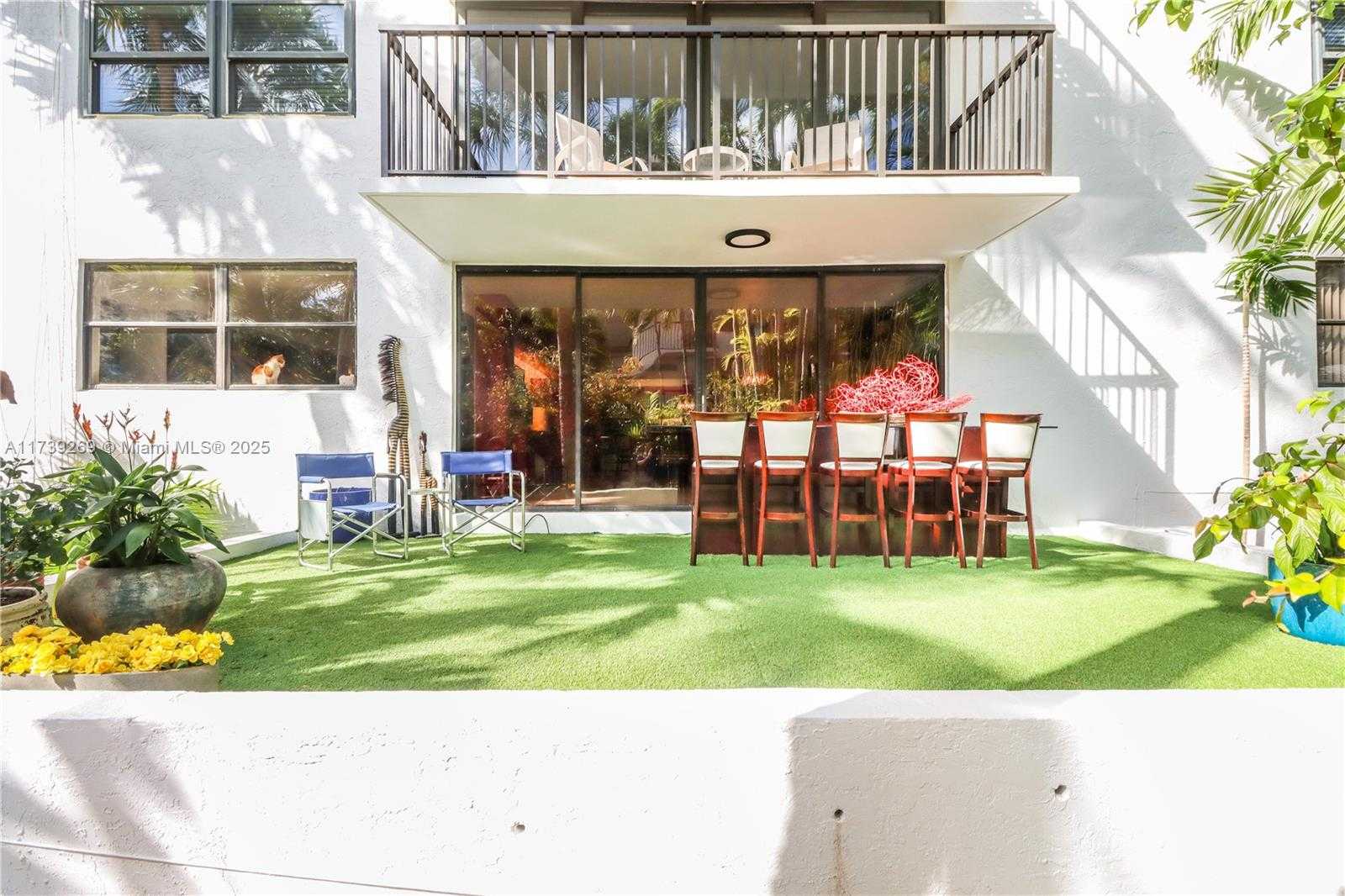 Small Image of 101 OCEAN LANE DR #1017, Key Biscayne Number 20
