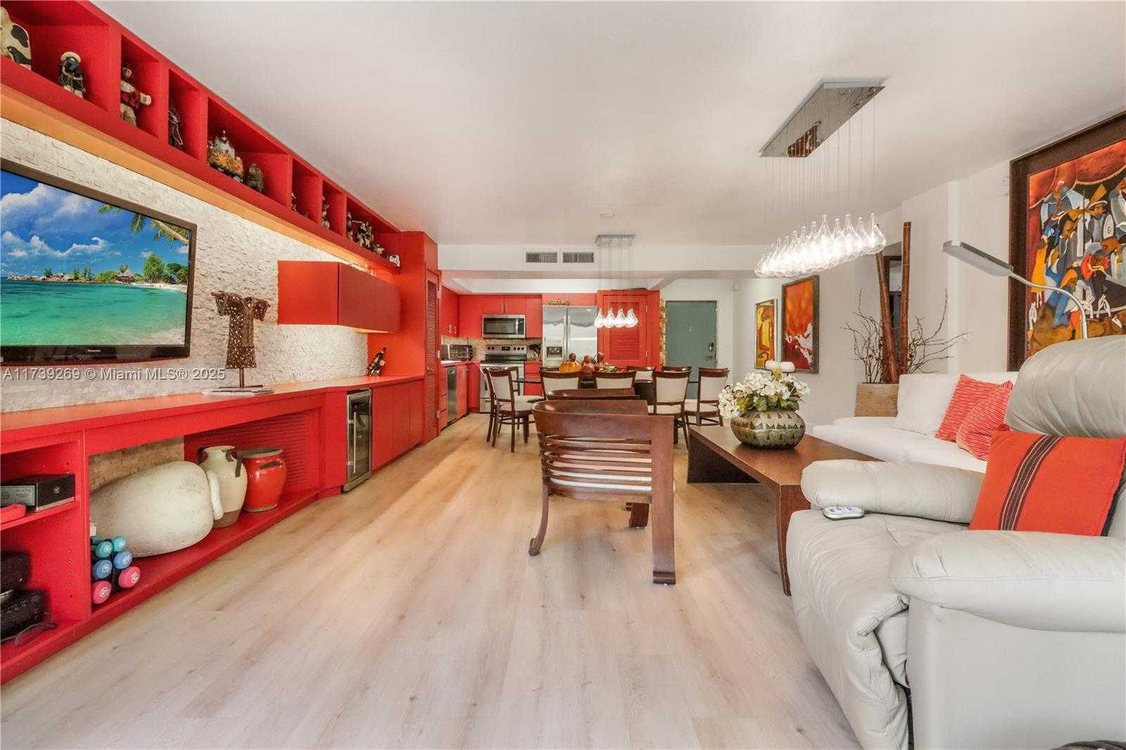 Small Image of 101 OCEAN LANE DR #1017, Key Biscayne Number 6