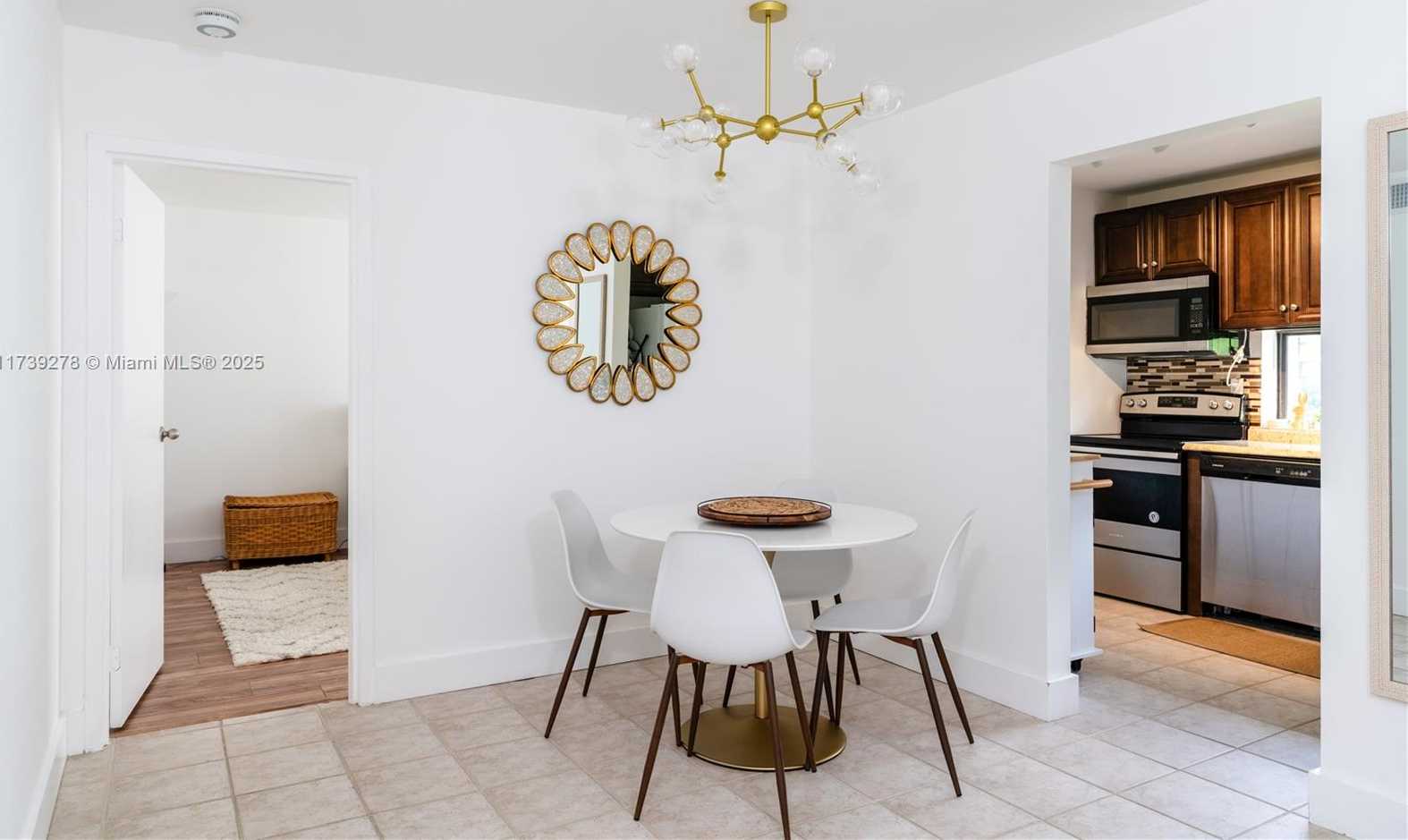 Small Image of 17021 NORTH BAY RD #526, Sunny Isles Beach Number 20