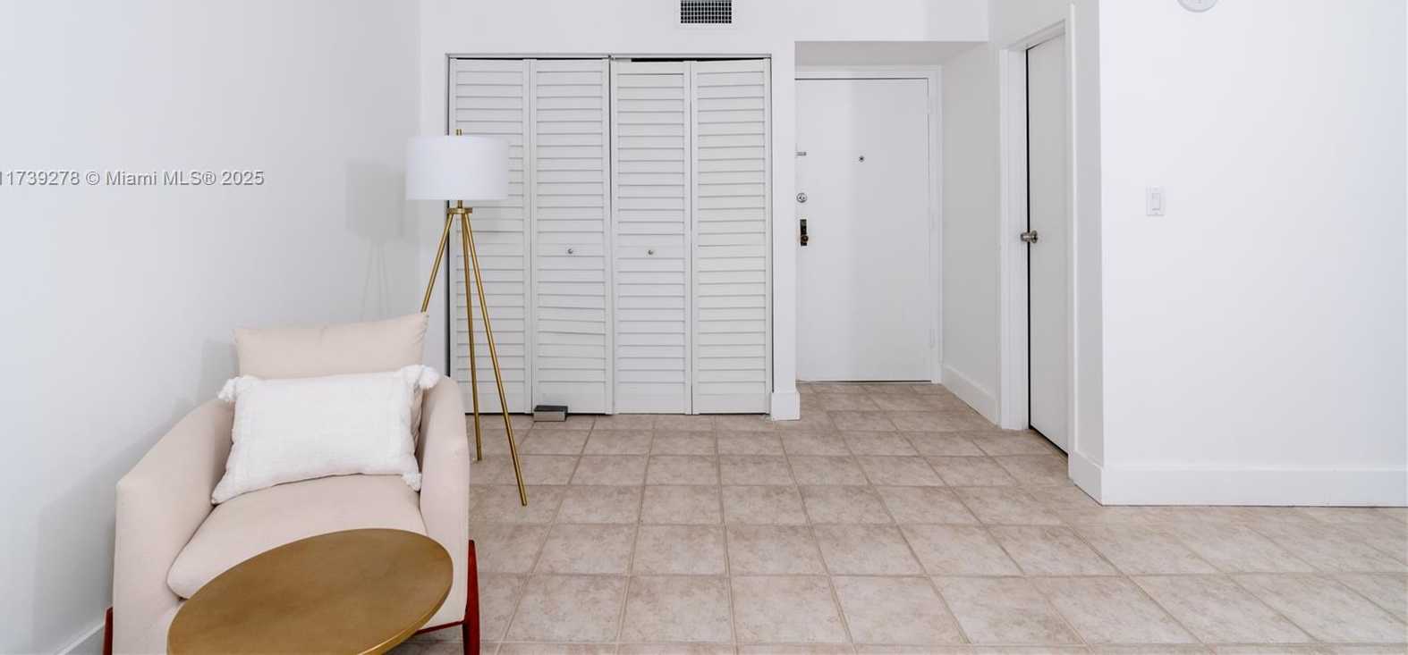Small Image of 17021 NORTH BAY RD #526, Sunny Isles Beach Number 8