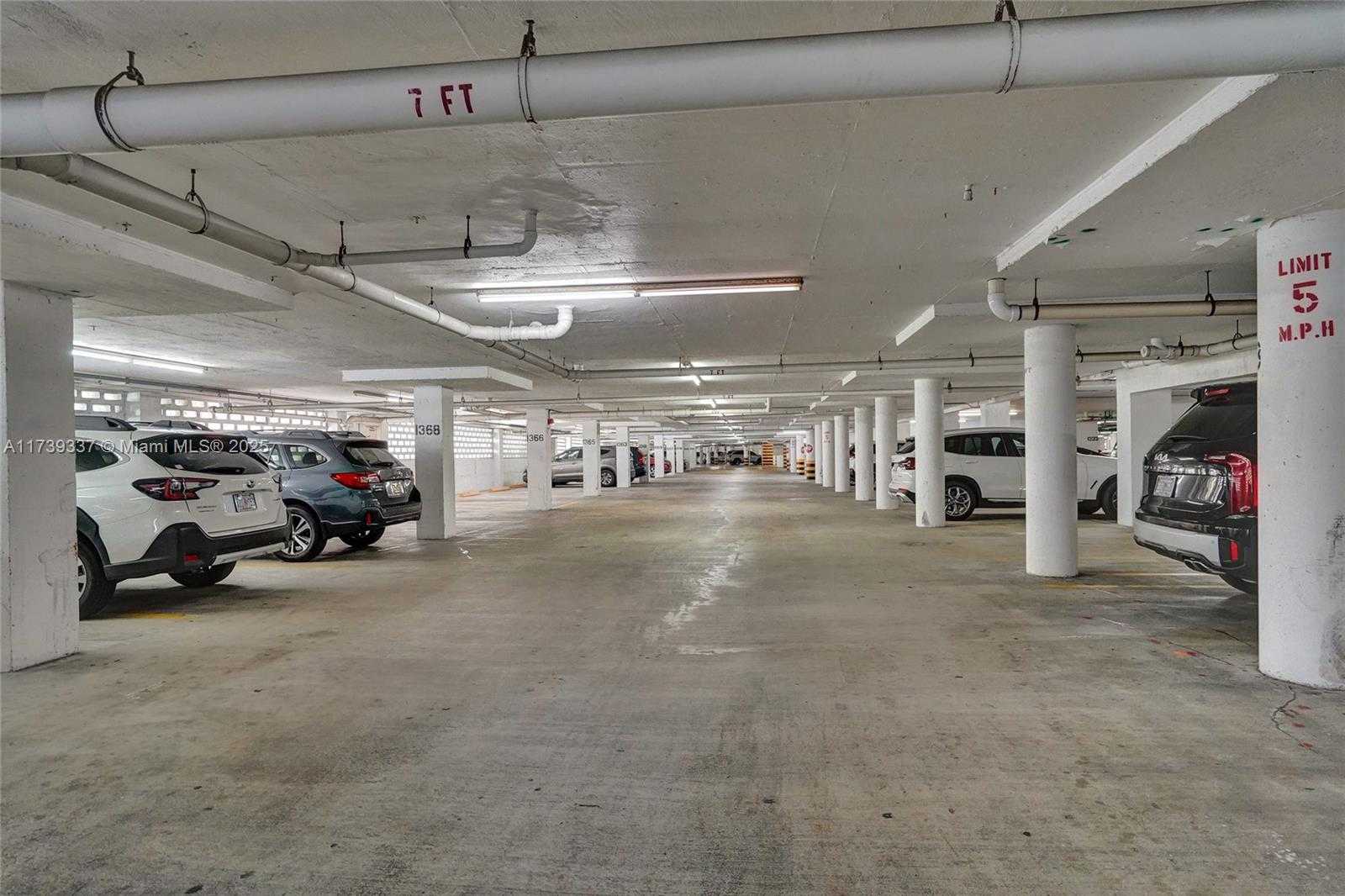 Small Image of 2500 PARKVIEW DR #1811, Hallandale Beach Number 24