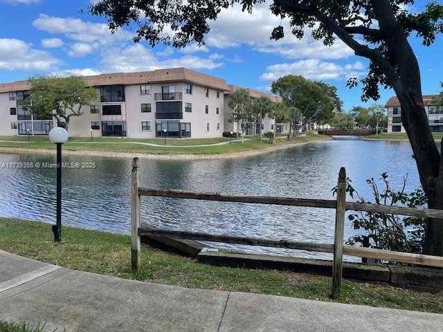 Small Image of 6080 NORTH SABAL PALM BLVD #103, Tamarac Number 14