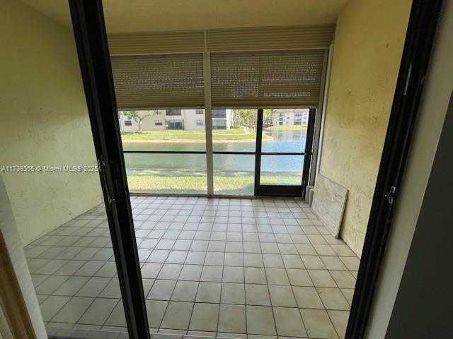 Small Image of 6080 NORTH SABAL PALM BLVD #103, Tamarac Number 8