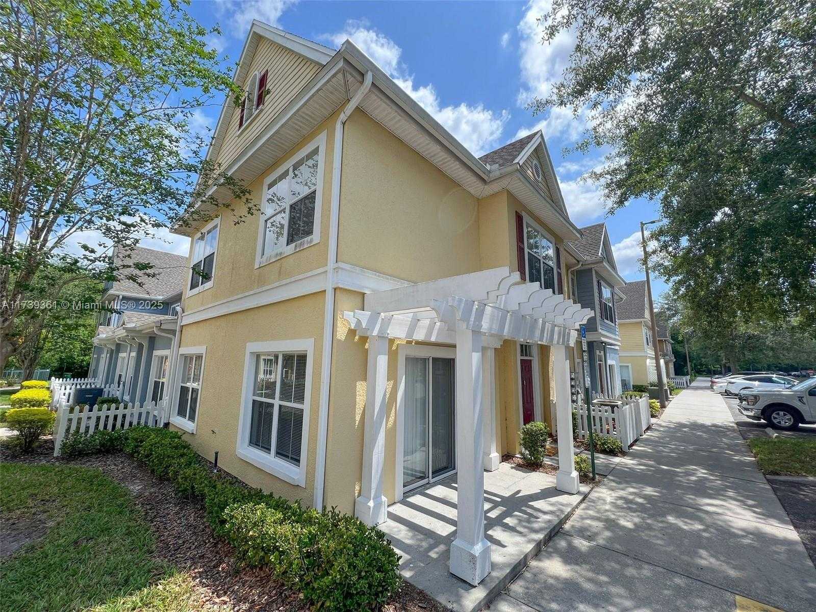 Small Image of 4003 SANTA MARIA DRIVE #101, Kissimmee Number 8