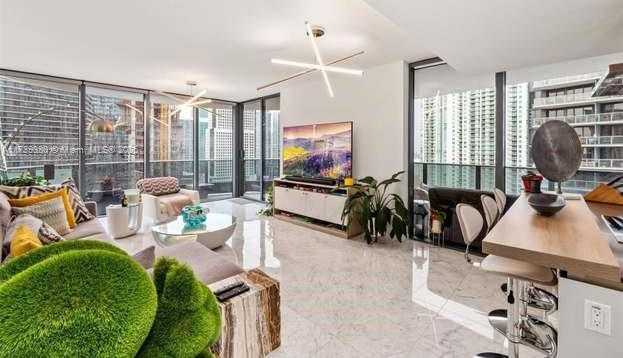Small Image of 1000 BRICKELL PLZ #2615, Miami Number 16
