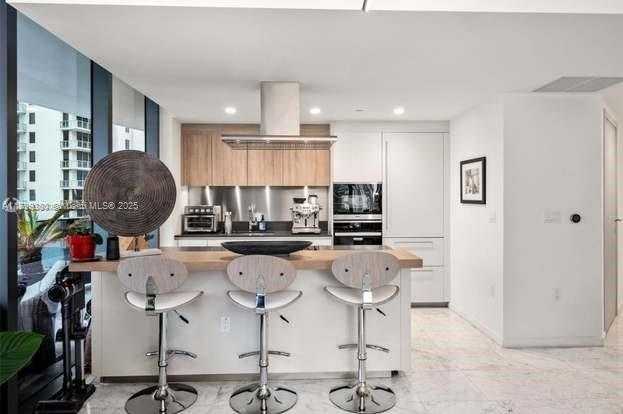 Small Image of 1000 BRICKELL PLZ #2615, Miami Number 20