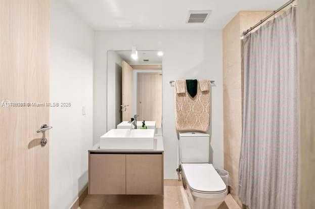 Small Image of 1000 BRICKELL PLZ #2615, Miami Number 36