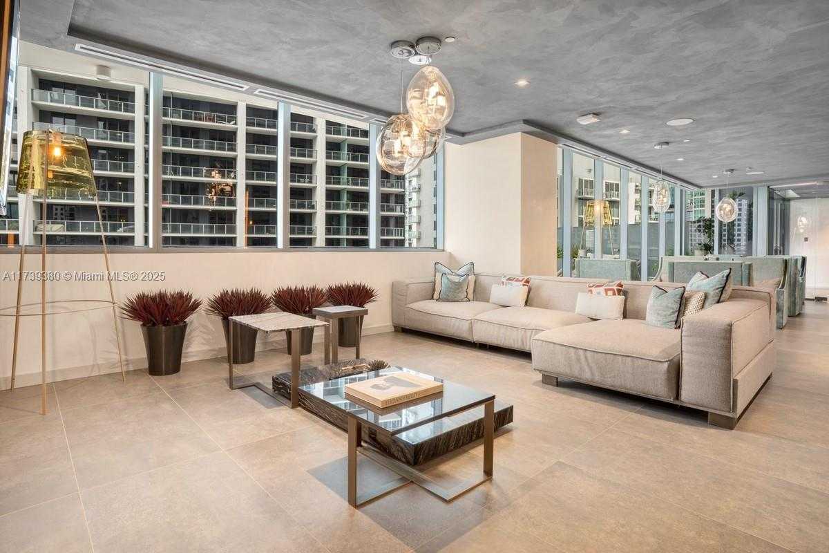 Small Image of 1000 BRICKELL PLZ #2615, Miami Number 61