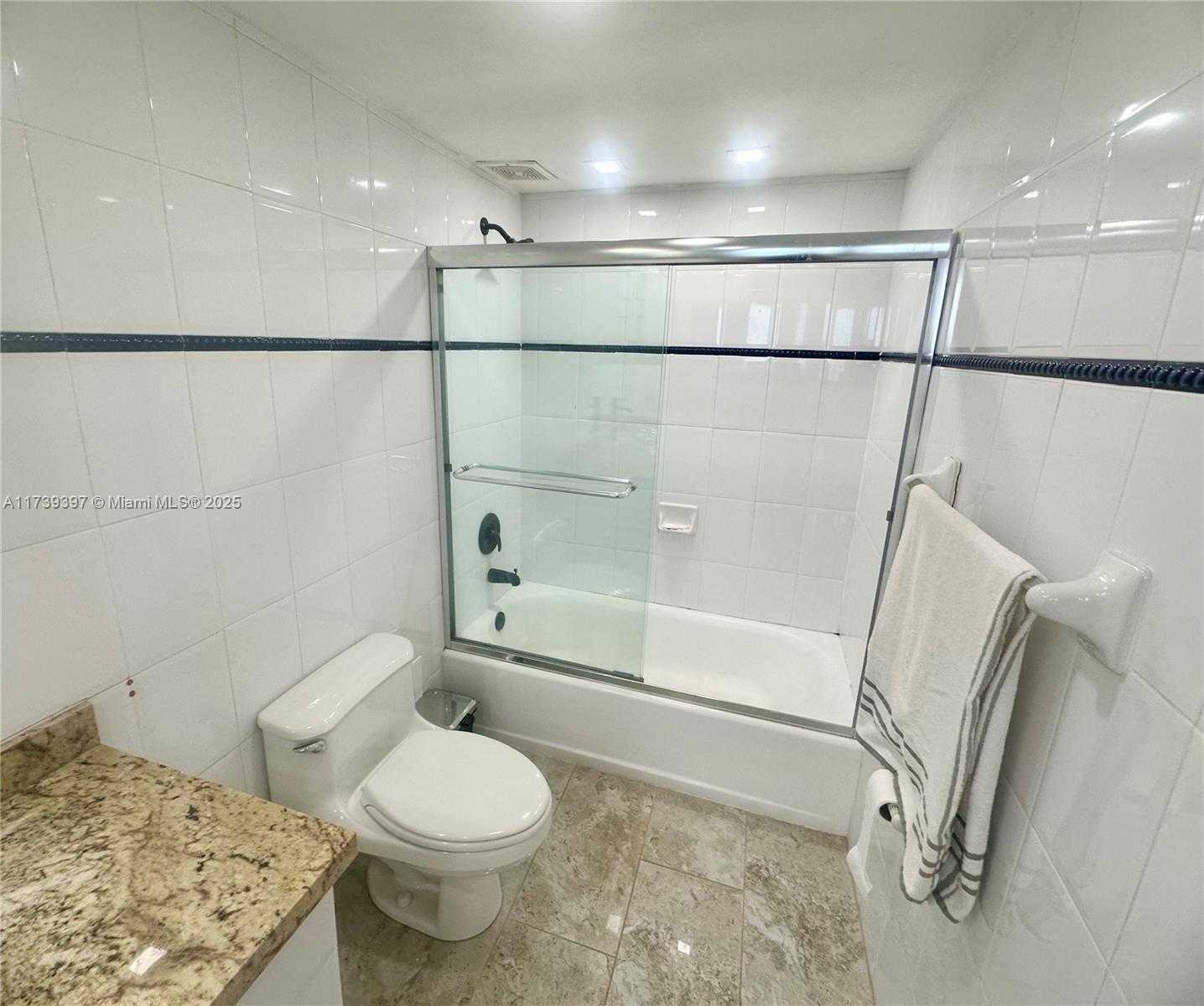 Small Image of 5005 COLLINS AVE #1212, Miami Beach Number 19