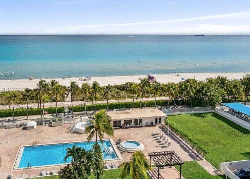 Small Image of 5005 COLLINS AVE #1212, Miami Beach Number 2
