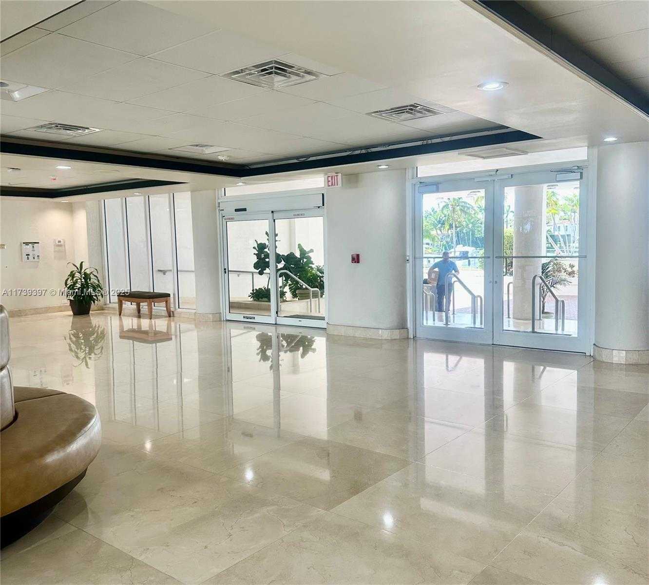 Small Image of 5005 COLLINS AVE #1212, Miami Beach Number 30