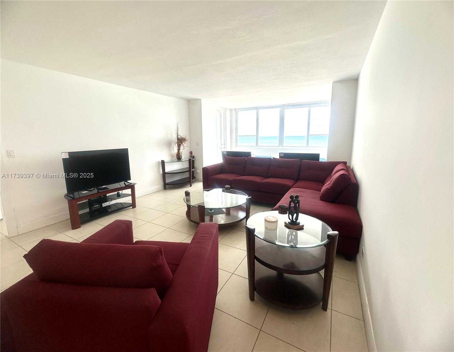 Small Image of 5005 COLLINS AVE #1212, Miami Beach Number 9