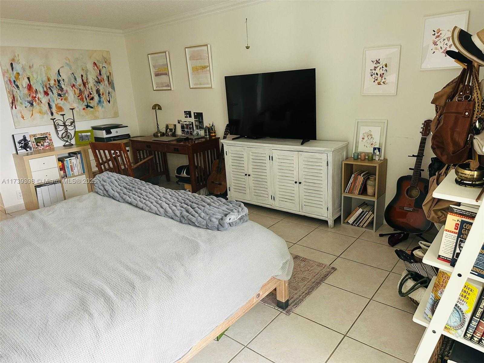 Small Image of 1121 CRANDON BLVD #D404, Key Biscayne Number 11