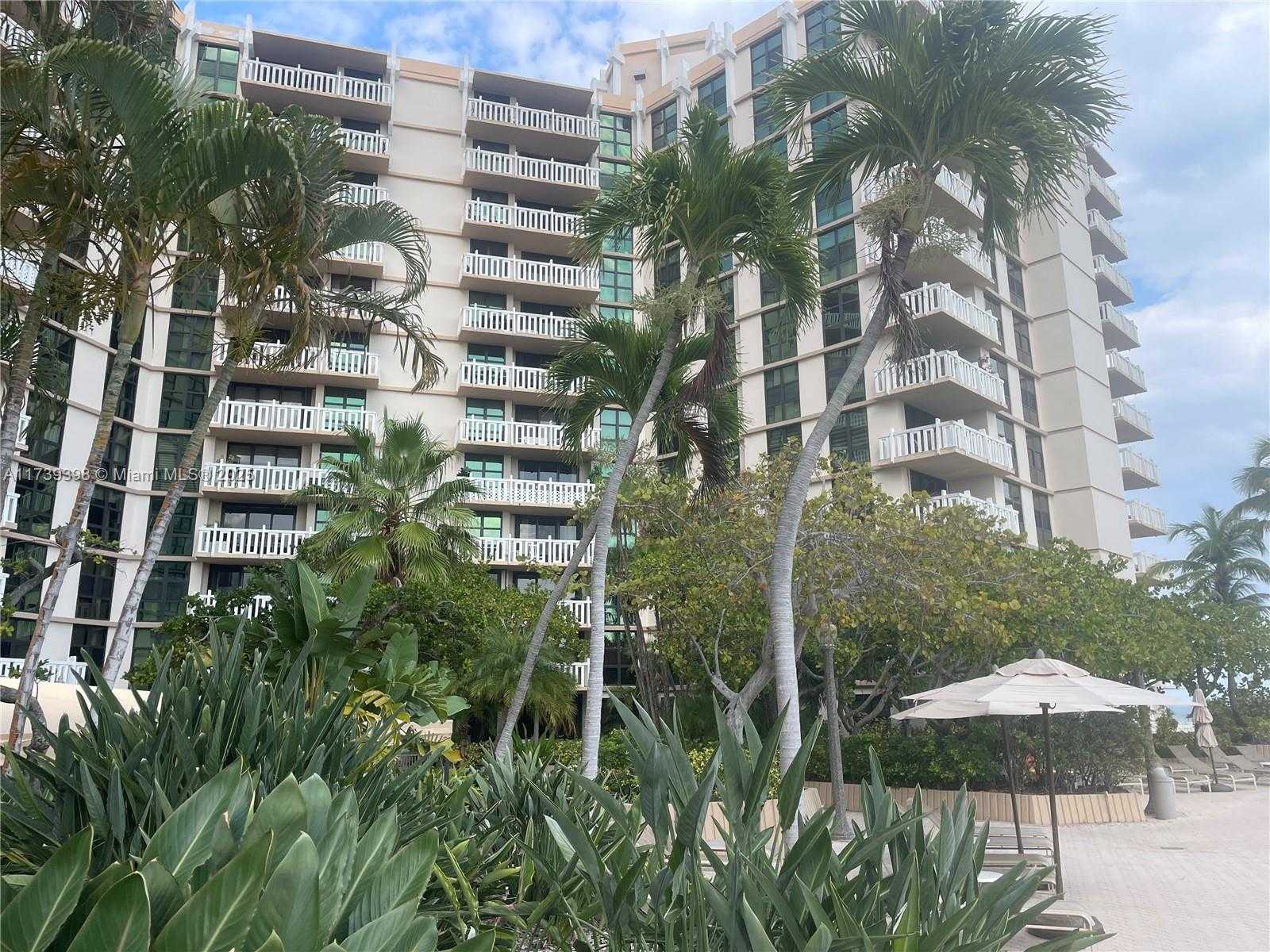 Small Image of 1121 CRANDON BLVD #D404, Key Biscayne Number 25