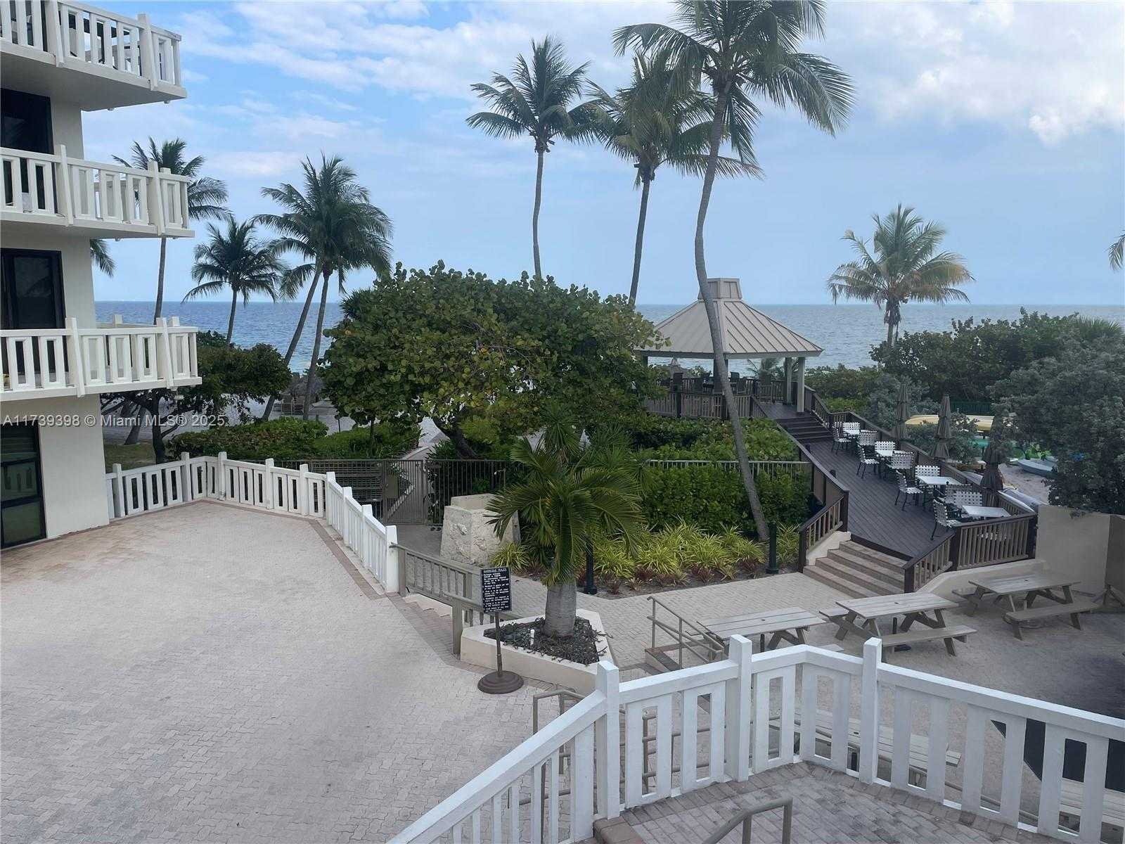 Small Image of 1121 CRANDON BLVD #D404, Key Biscayne Number 26