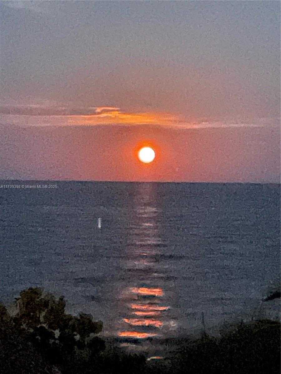 Small Image of 1121 CRANDON BLVD #D404, Key Biscayne Number 31