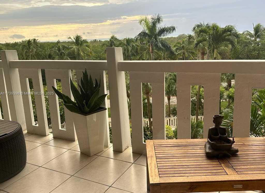Small Image of 1121 CRANDON BLVD #D404, Key Biscayne Number 4