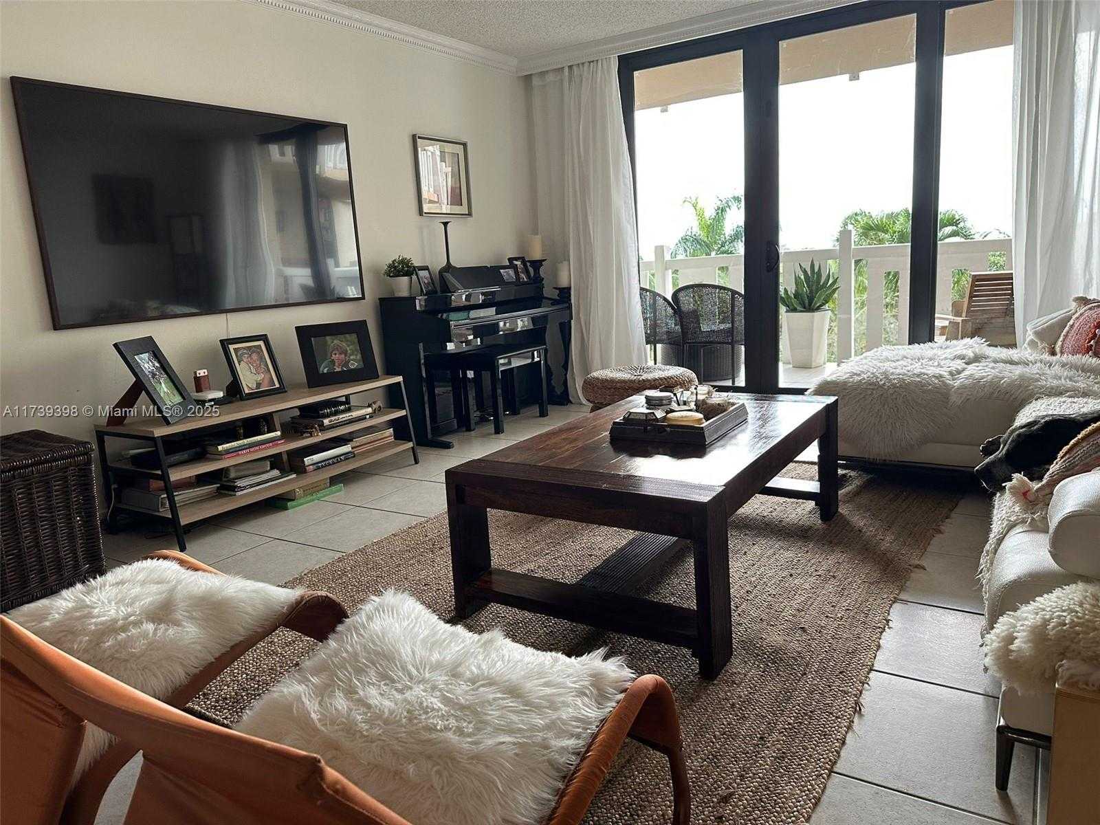 Small Image of 1121 CRANDON BLVD #D404, Key Biscayne Number 8