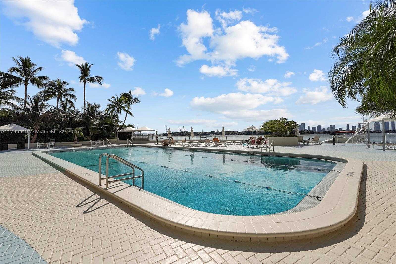 Small Image of 1200 WEST AVE #1511, Miami Beach Number 14