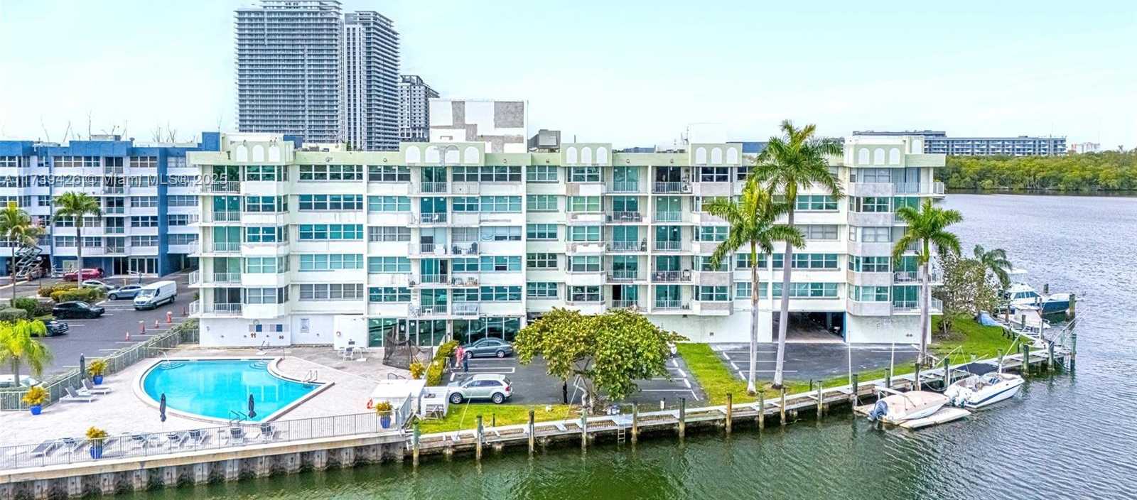Small Image of 16558 NORTH EAST 26TH AVE #2J, North Miami Beach Number 27
