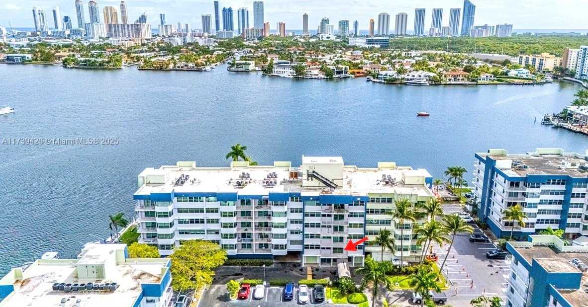 Small Image of 16558 NORTH EAST 26TH AVE #2J, North Miami Beach Number 29