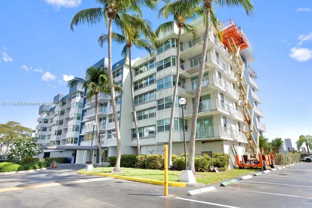 Small Image of 16558 NORTH EAST 26TH AVE #2J, North Miami Beach Number 34