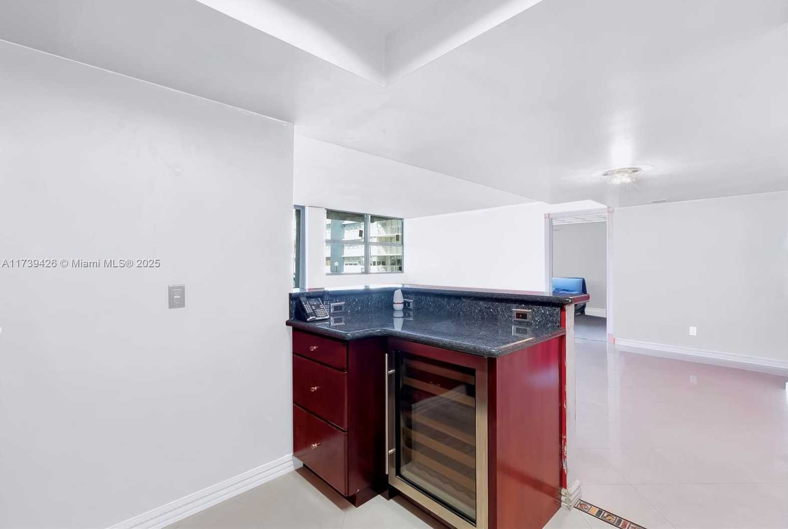 Small Image of 16558 NORTH EAST 26TH AVE #2J, North Miami Beach Number 8