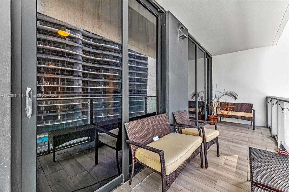 Small Image of 1010 BRICKELL AVE #2208, Miami Number 33