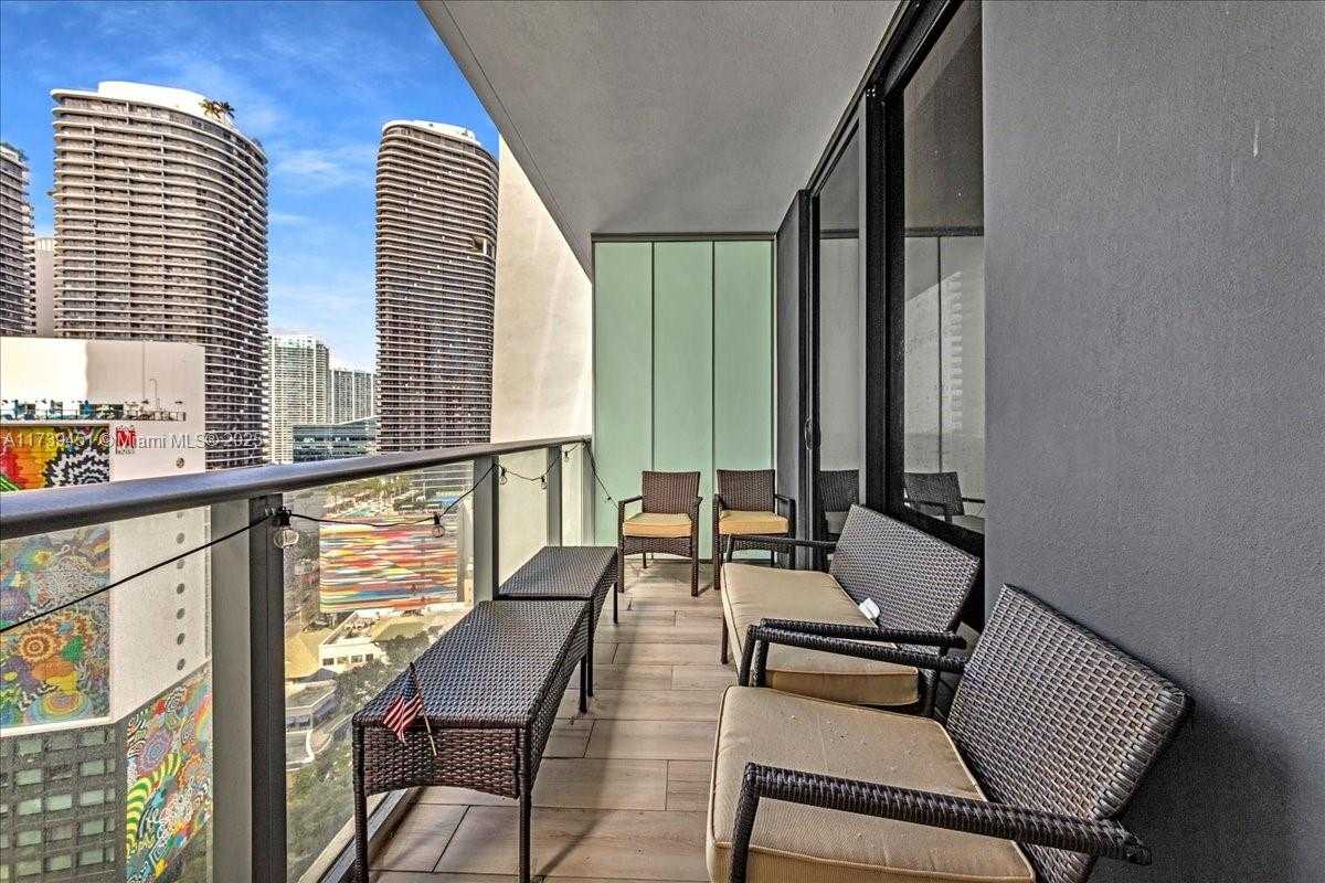 Small Image of 1010 BRICKELL AVE #2208, Miami Number 38