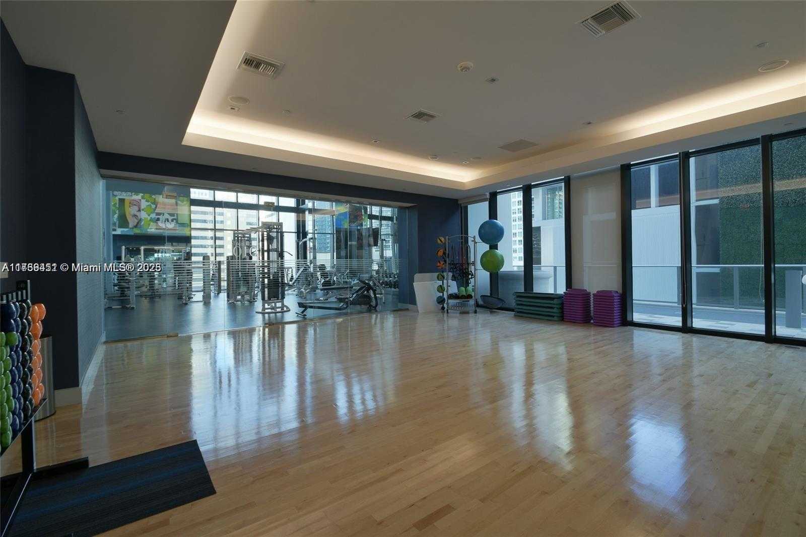 Small Image of 1010 BRICKELL AVE #2208, Miami Number 42