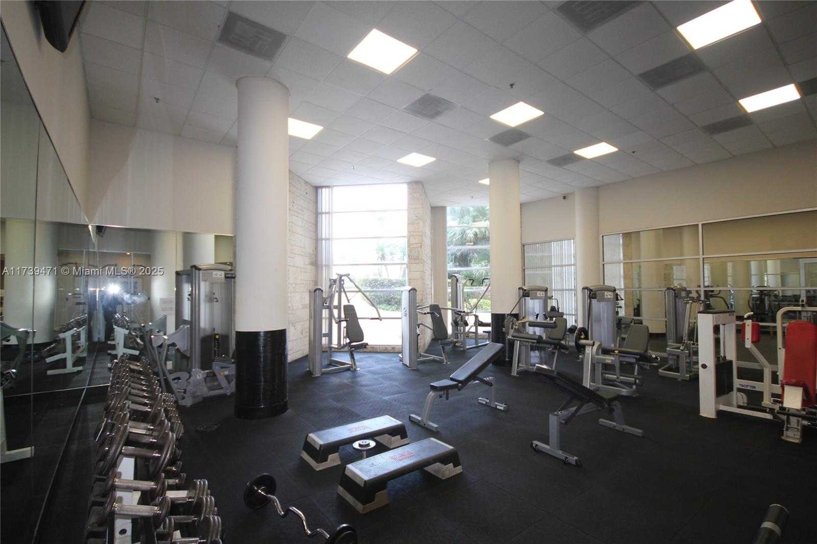 Small Image of 5151 COLLINS AVE #736, Miami Beach Number 19