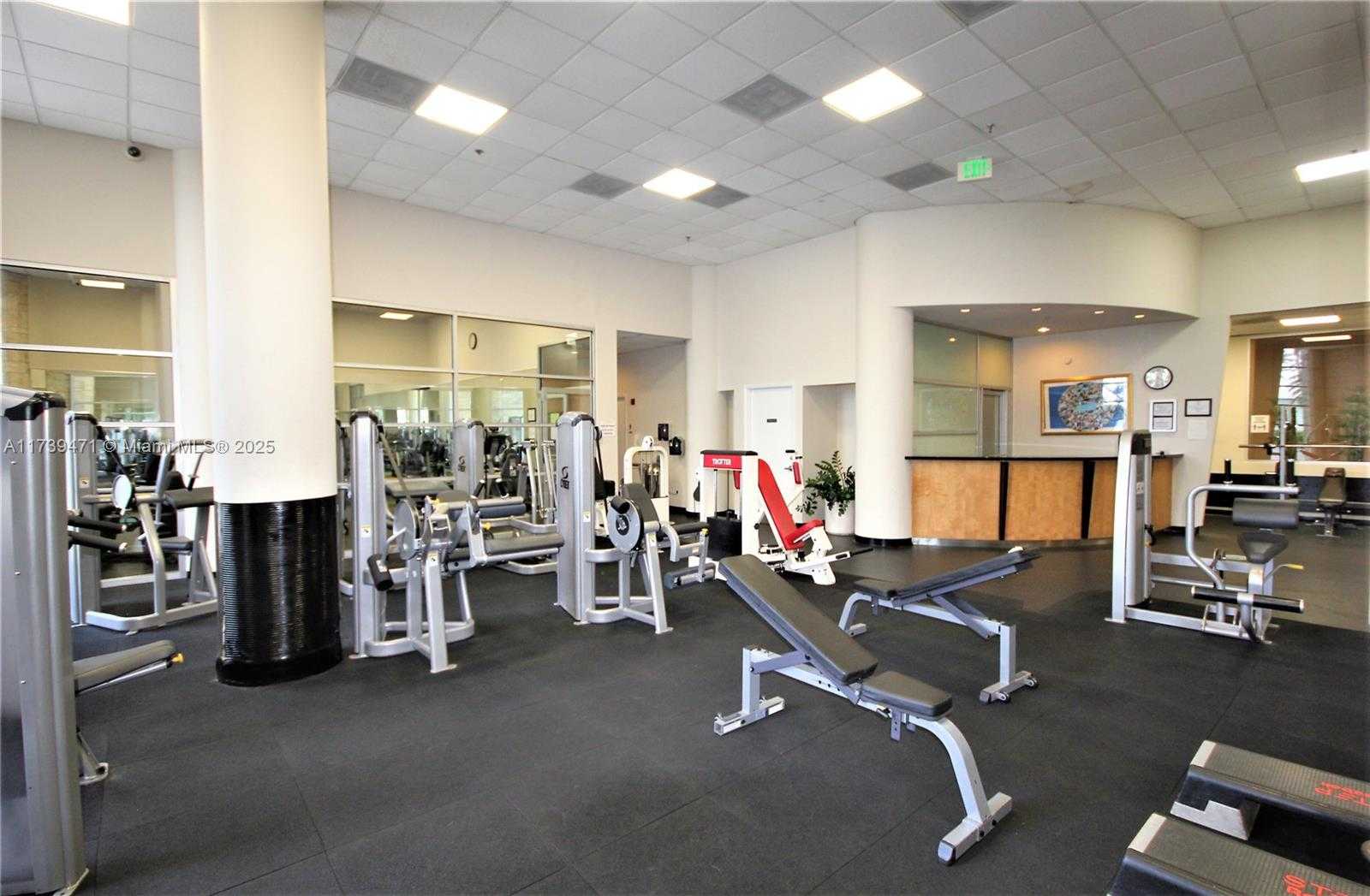 Small Image of 5151 COLLINS AVE #736, Miami Beach Number 21