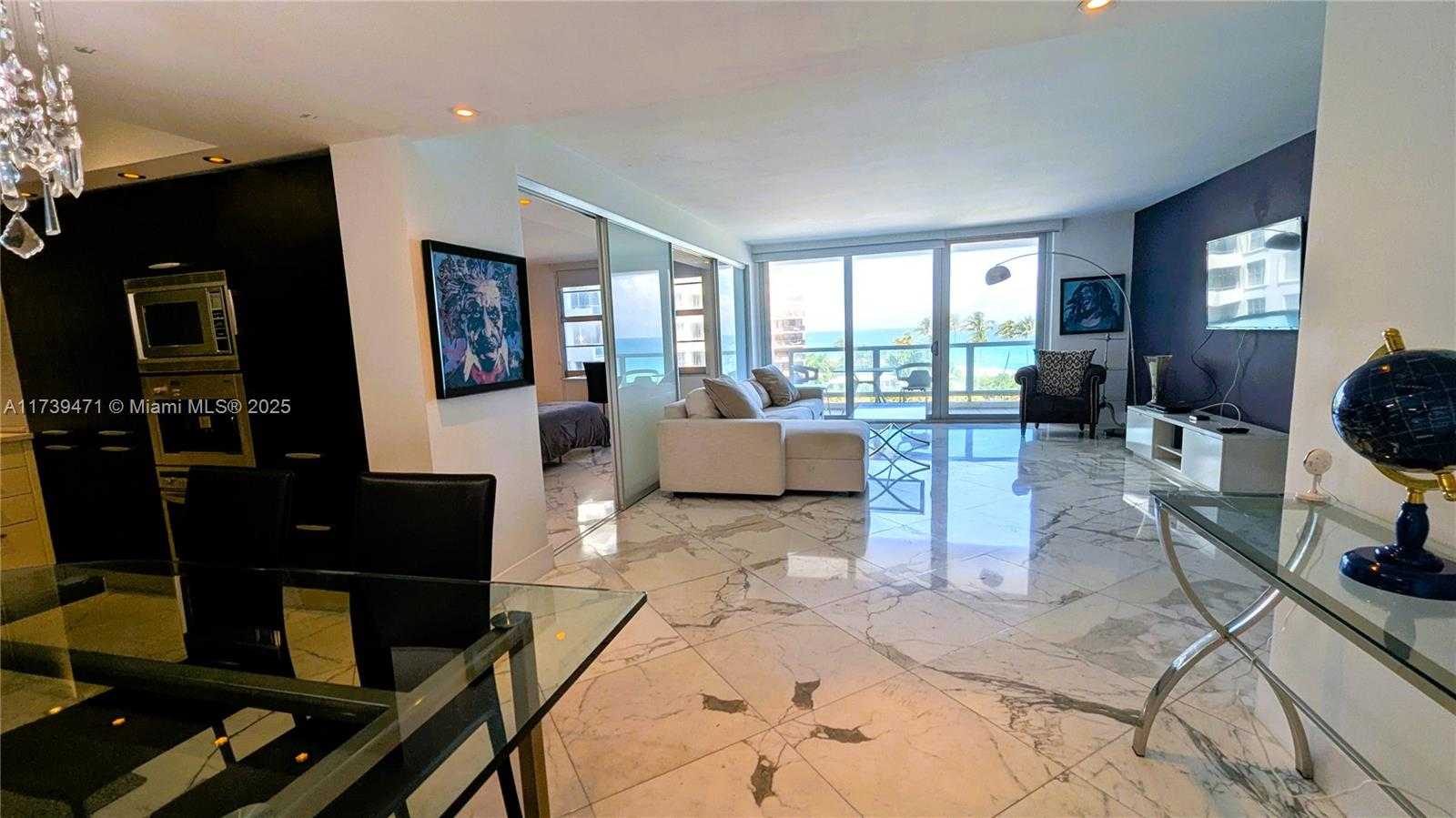 Small Image of 5151 COLLINS AVE #736, Miami Beach Number 3