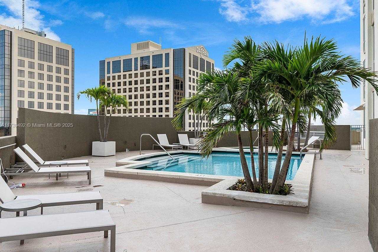 Small Image of 9055 SOUTH WEST 73RD CT #903, Miami Number 14