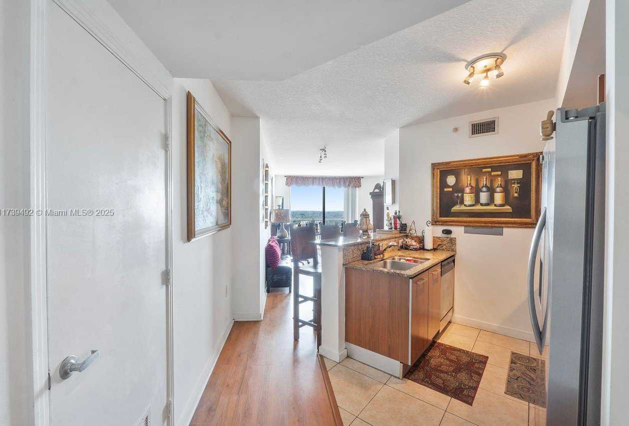 Small Image of 9055 SOUTH WEST 73RD CT #903, Miami Number 20