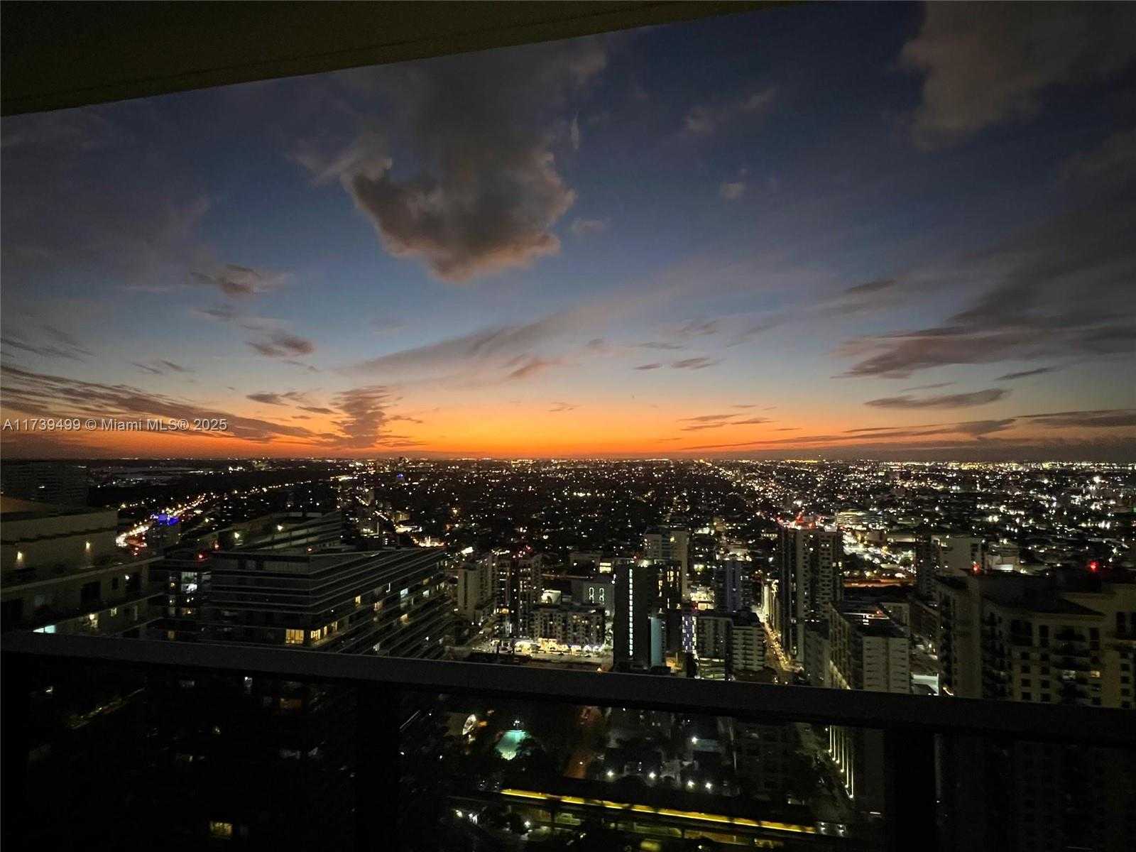 Small Image of 1000 BRICKELL PLZ #4806, Miami Number 26