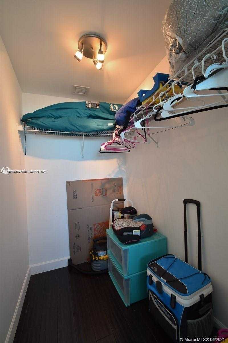 Small Image of 951 BRICKELL AVE #2104, Miami Number 19