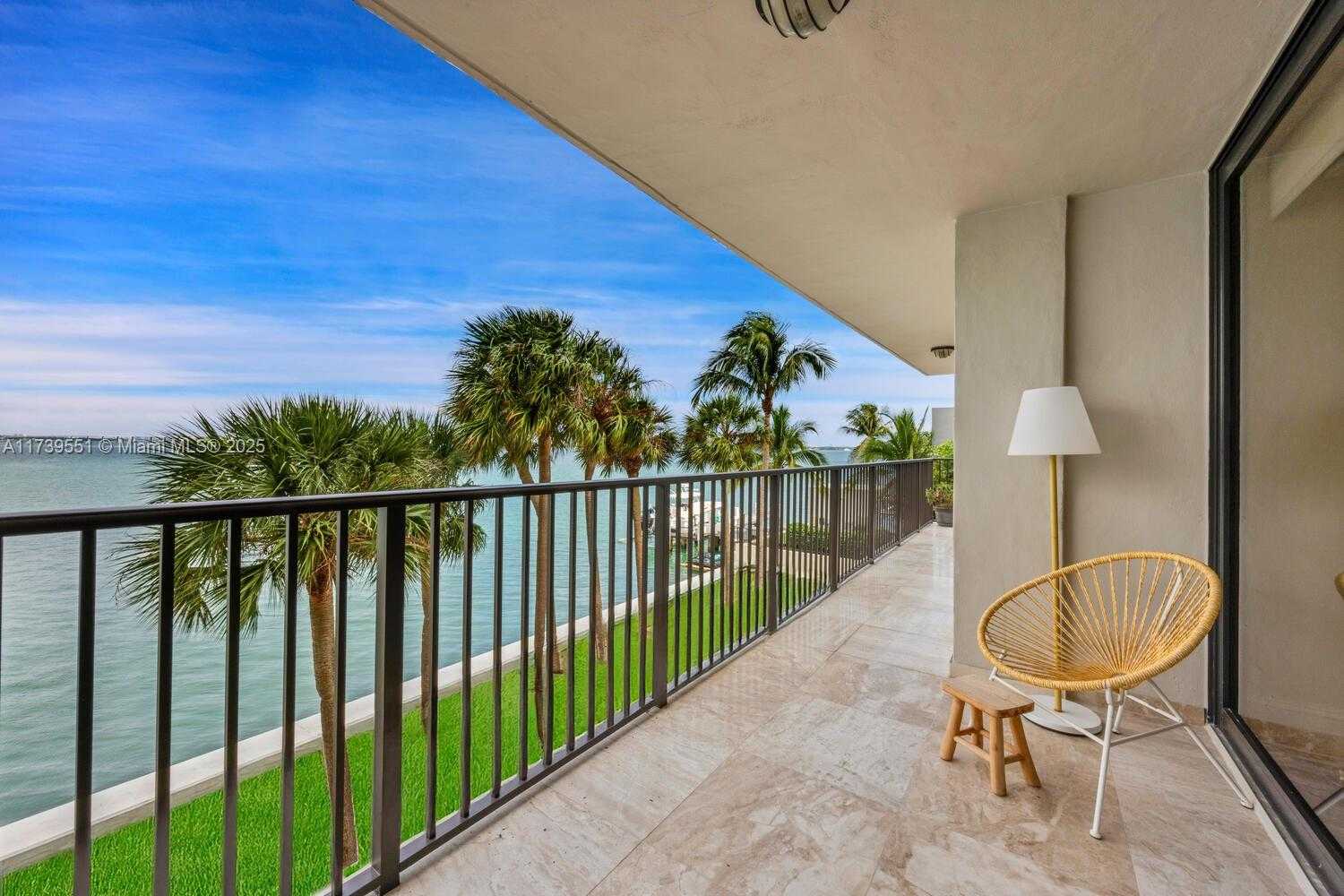 Small Image of 801 NORTH VENETIAN DR #201, Miami Number 16