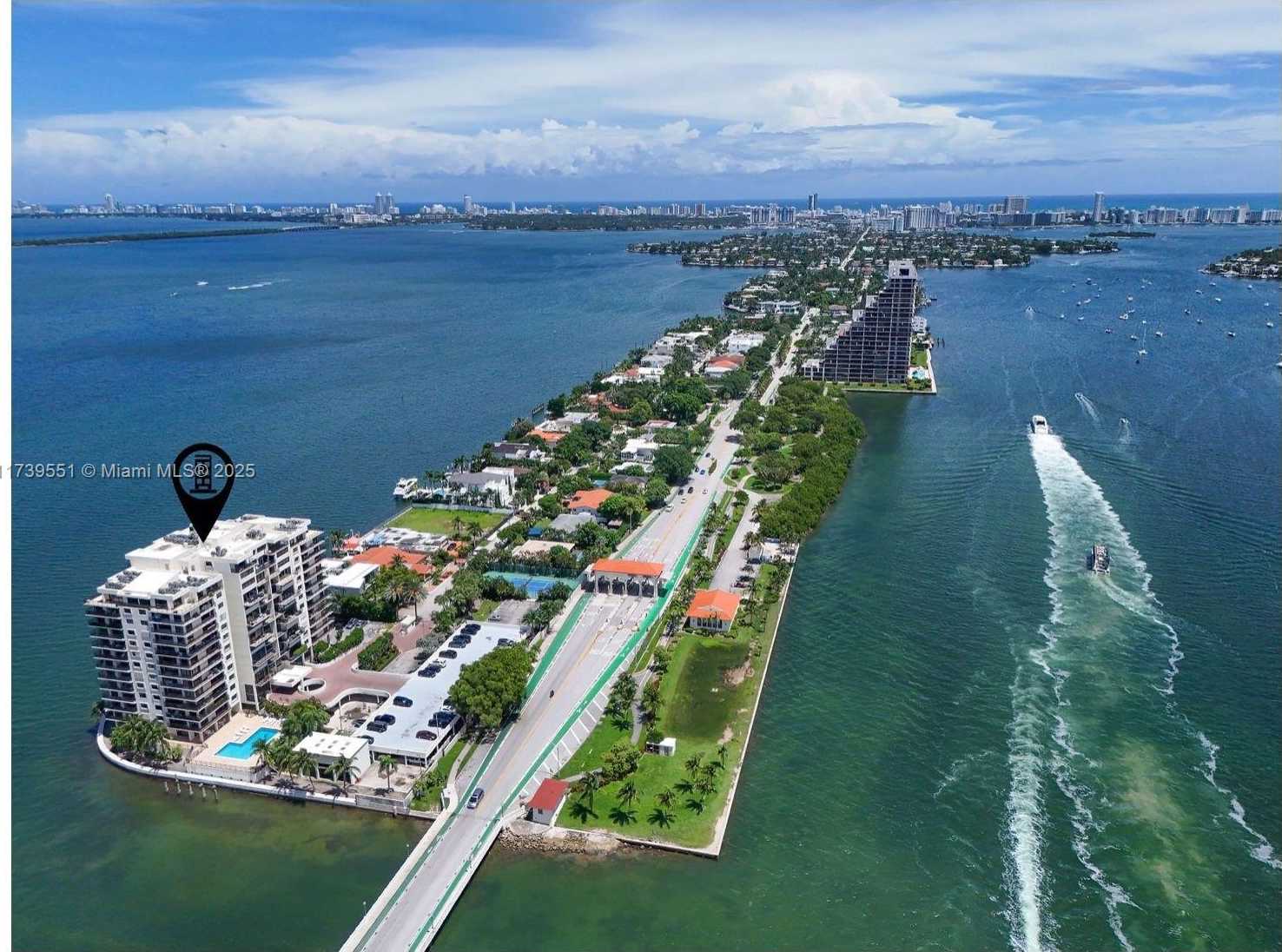 Small Image of 801 NORTH VENETIAN DR #201, Miami Number 41