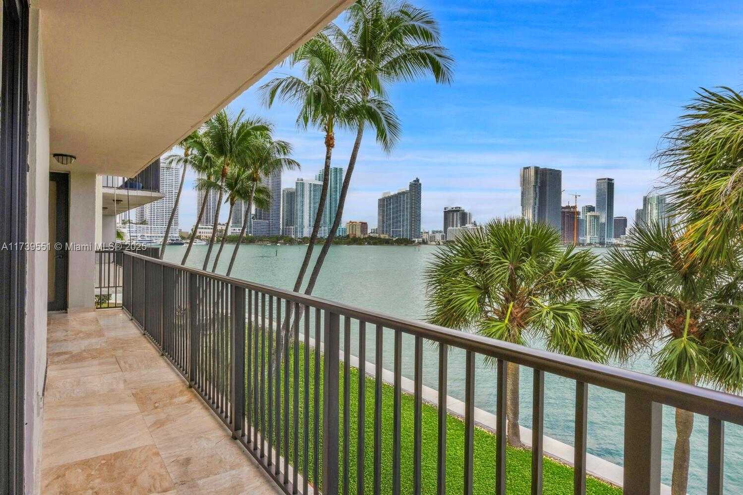 Small Image of 801 NORTH VENETIAN DR #201, Miami Number 6