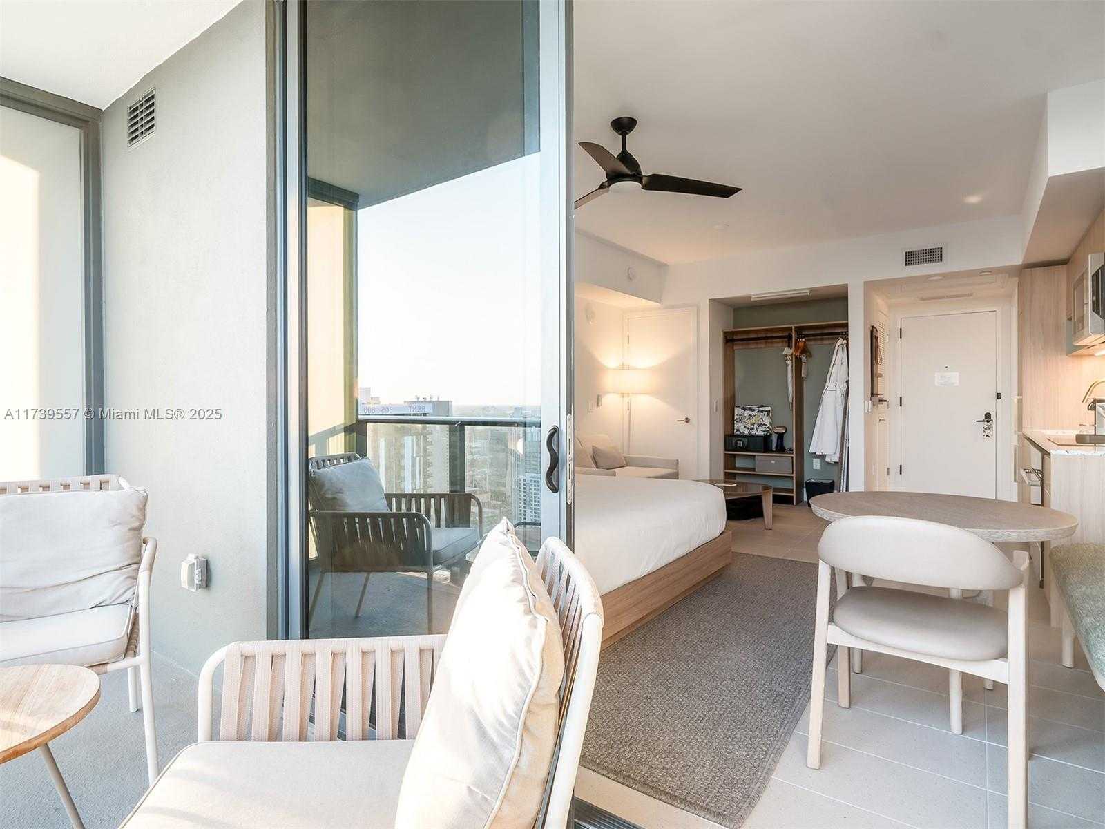 Small Image of 601 NORTH EAST 1ST AVE #4206, Miami Number 15